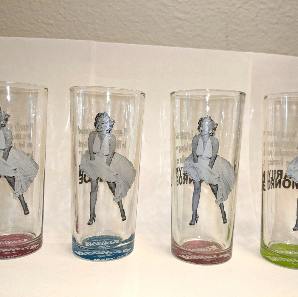 RARE Marilyn Monroe VINTAGE Glasses